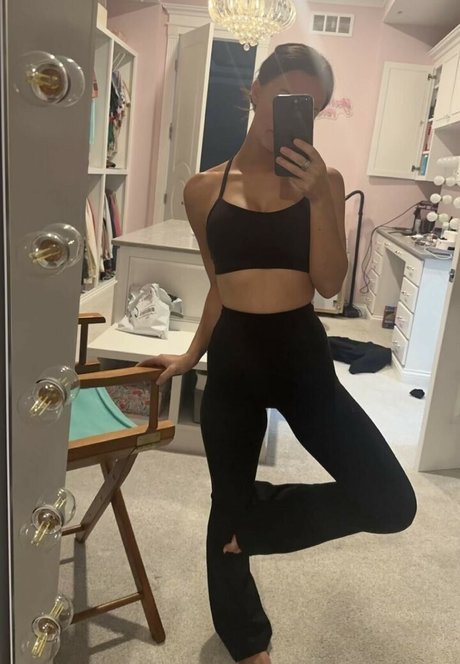 Brittney Atwood tits onlyfans