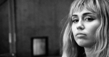 Miley Cyrus onlyfans explicit content