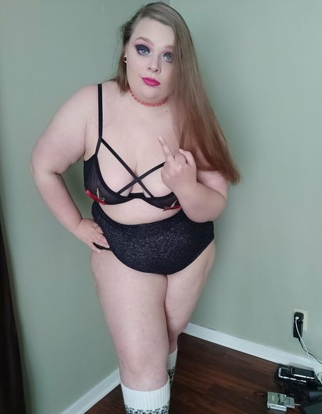 phoebegoth onlyfans free