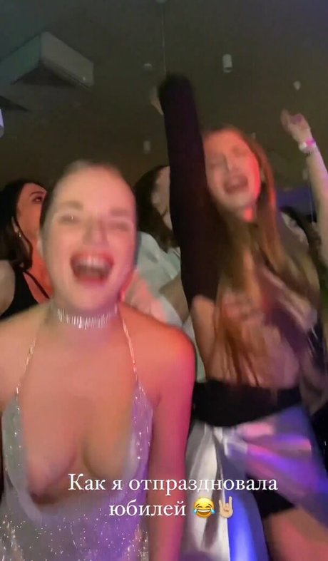 Sasha Spilberg onlyfans nude