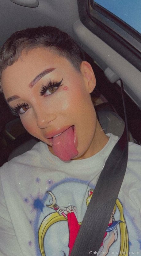 destinicreams onlyfans star