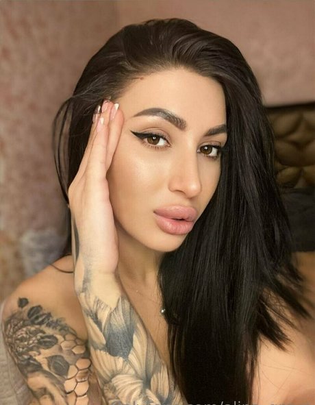 alina greys onlyfans model photos