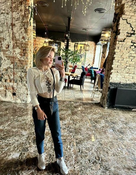 carol xxx xxx onlyfans