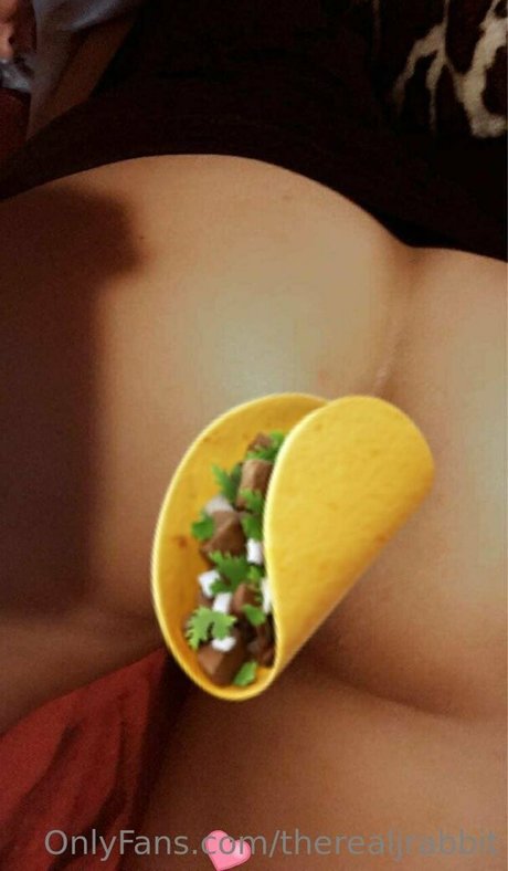 therealjrabbit onlyfans boobs