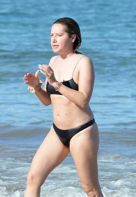 Ashley Tisdale onlyfans leaked pics