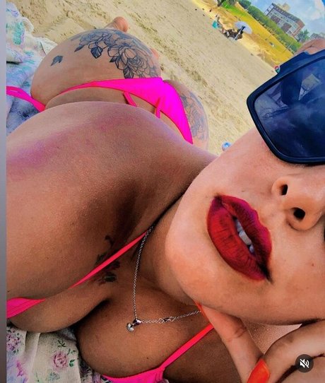 Lujan Flores leak onlyfans