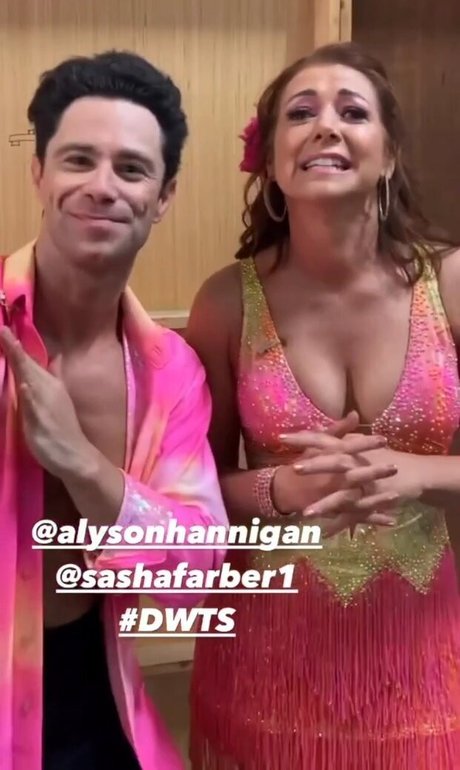 Alyson Hannigan onlyfans leaks.