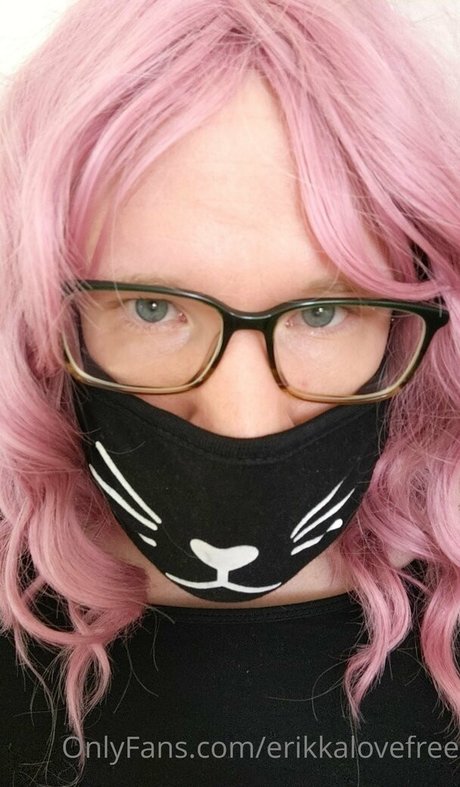 erikkalovefree onlyfans leaks naked
