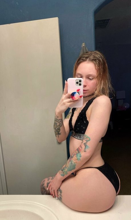 jaymee pineapple onlyfans sex leak