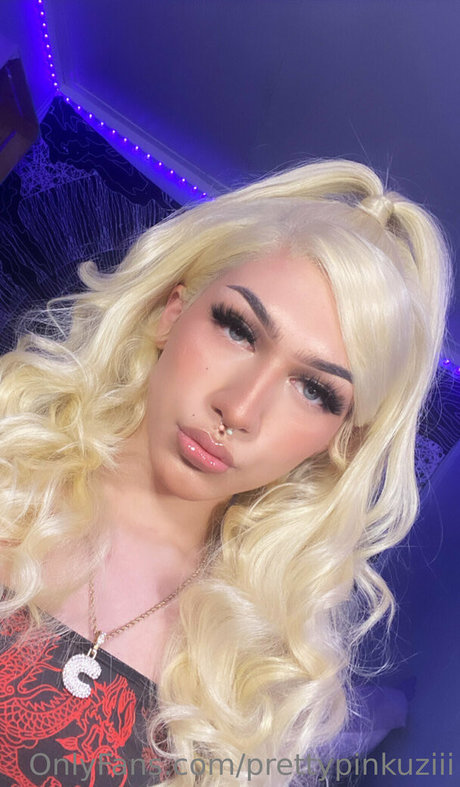 prettypinkuziii only fans pic