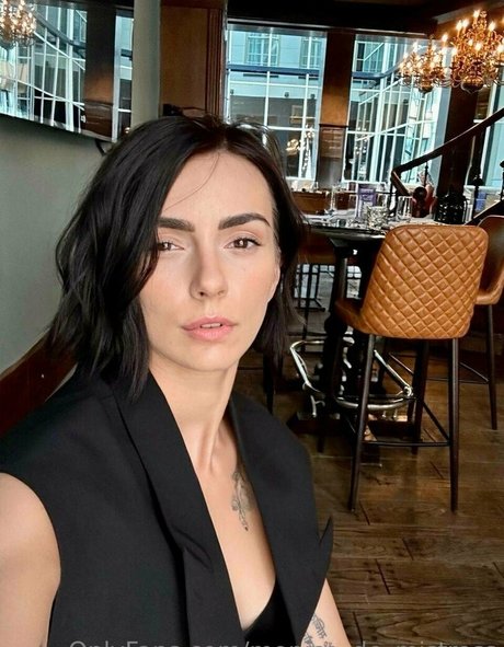 monica de mistress onlyfans desnuda