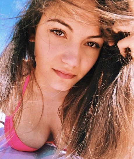 AlexiaRaye leaked nude onlyfans