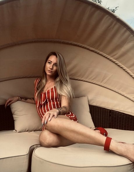 ashlynxdiamond onlyfans picture