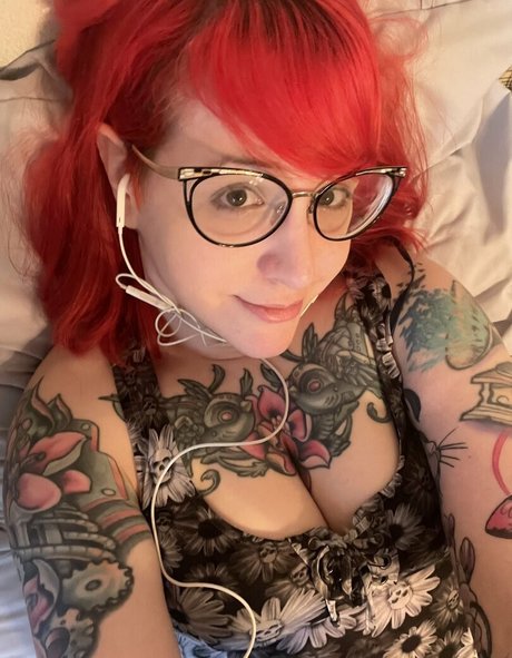 PushingUpRoses onlyfans photo