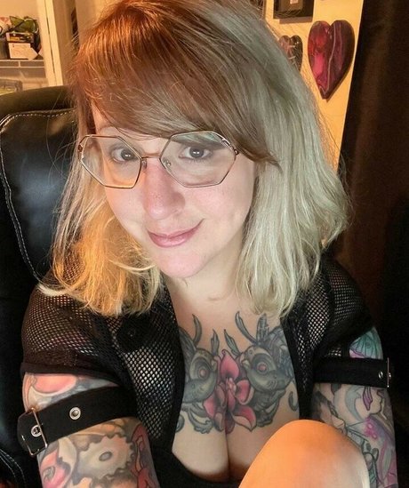 PushingUpRoses onlyfans xx