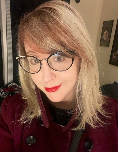 PushingUpRoses xxx only fans