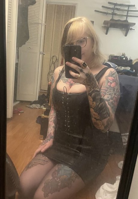 PushingUpRoses pics onlyfans