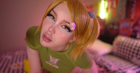 Blondelashes19 onlyfans lean