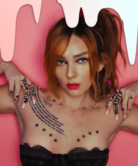 Eliza Grace onlyfans archives