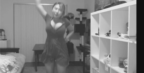 Velvet 7 only fans leaks