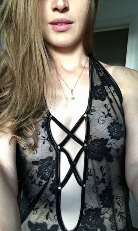 Sara Muller onlyfans x