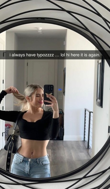 Hailsbee pics onlyfans