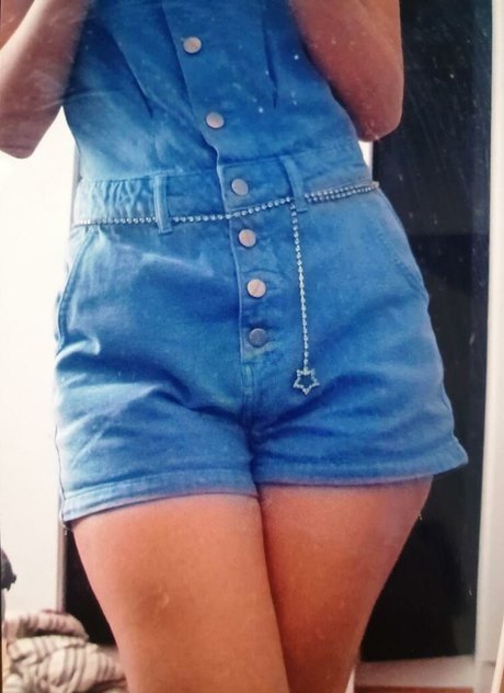 Amiguinha onlyfans archives