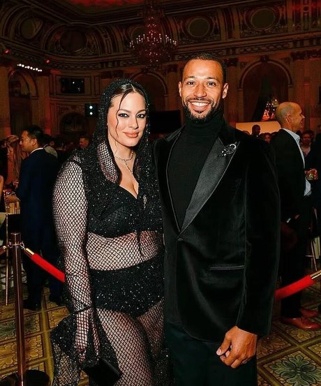 Ashley Graham onlyfans leakd