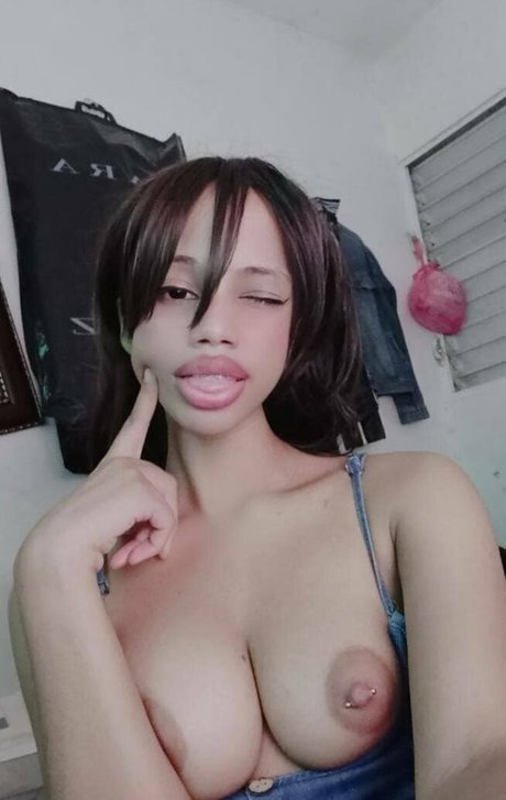 yourwaifoo onlyfans leaks nudes