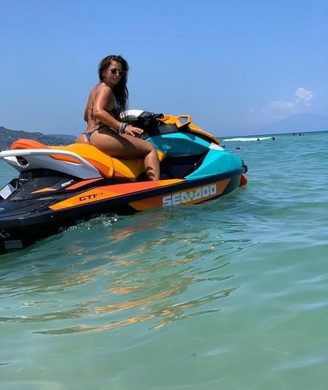 Roberta Stelluccio onlyfans sex leak