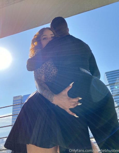 charliebhustlex onlyfans porn leaks