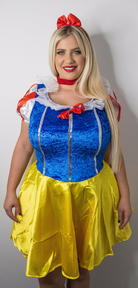 Nina Phoenix leaked nudes onlyfans