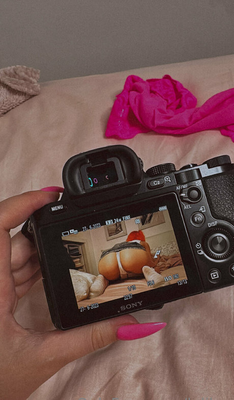 leliloo onlyfans leaks.