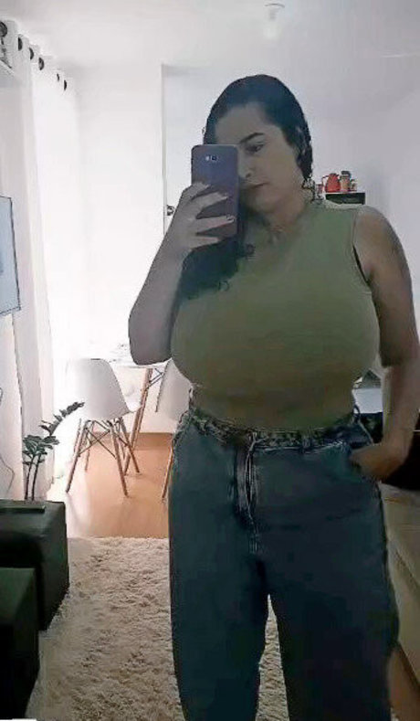 Maria Clara Tavares desnuda onlyfans