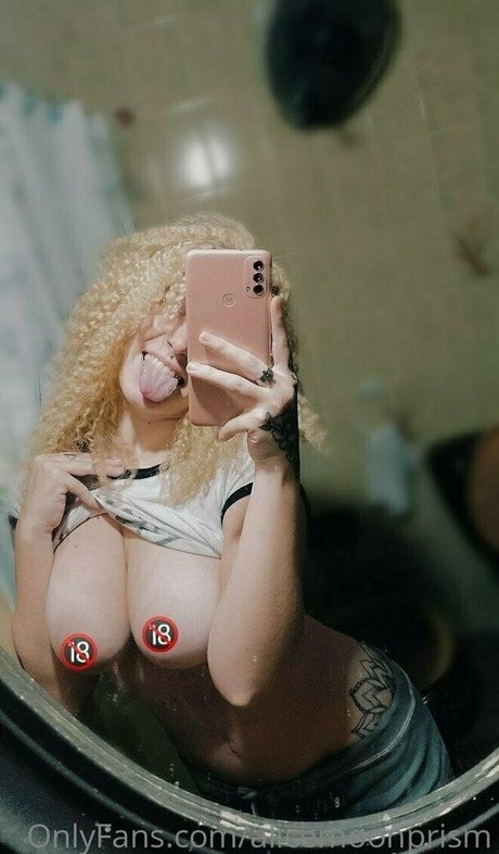 alicemoonprism naked onlyfans leak