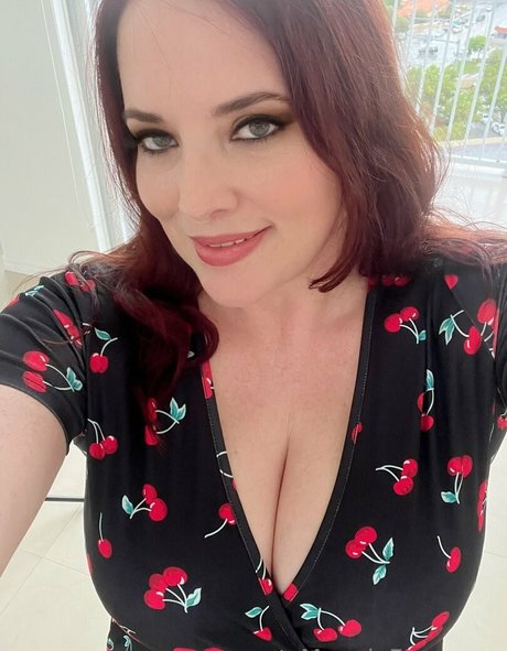 maggiegreenlive only fans review