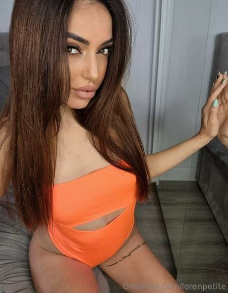 lorenpetite naked only fans