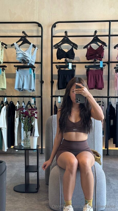 babydaniedanie onlyfans leams