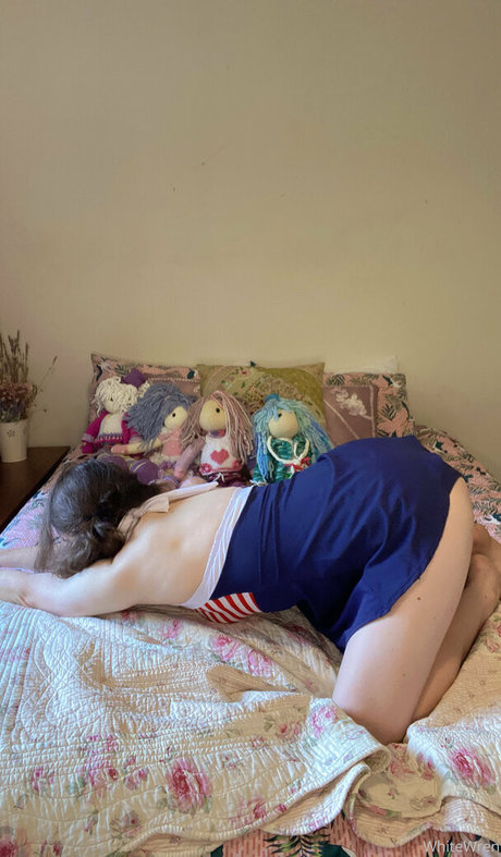 xwhitewrenx onlyfans pics