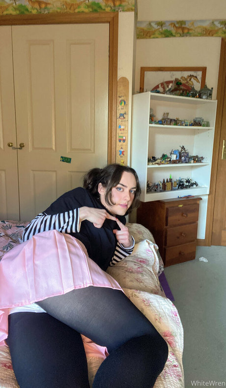 xwhitewrenx Profile pic