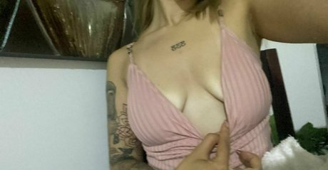 camil0530 onlyfans star