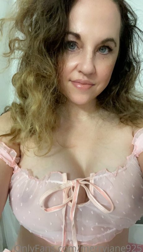 merryjane925 onlyfans desnuda