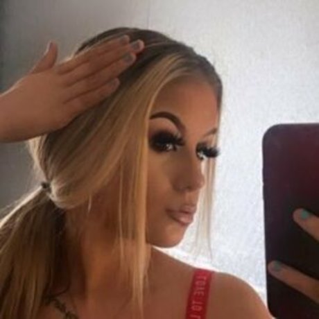 Lisa Mae onlyfans pictures