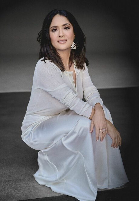 Salma Hayek xxx onlyfans