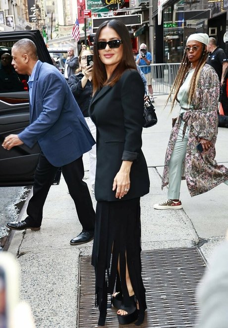 Salma Hayek nude onlyfans pics