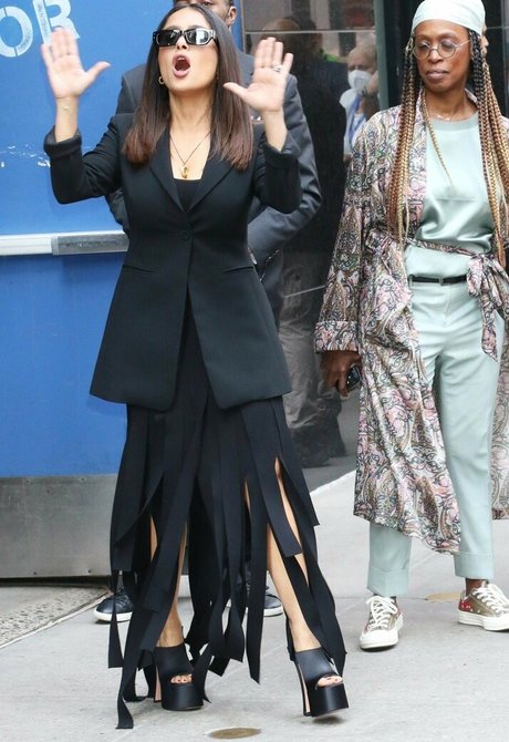 Salma Hayek onlyfans leaked pictures