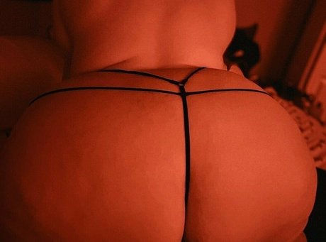 the realqueen09 onlyfans sex