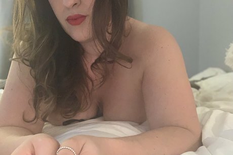 taratyl02306799 only fans nude