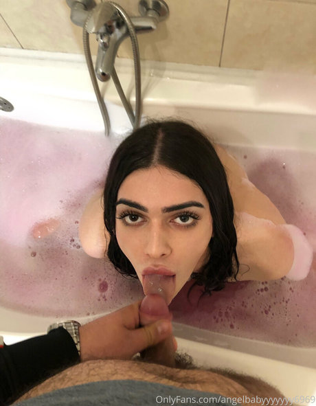 angelbabyyyyyyy6969 onlyfans leak nudes