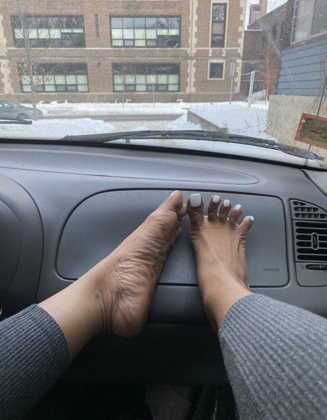 Carameltoesz nudes onlyfans leak